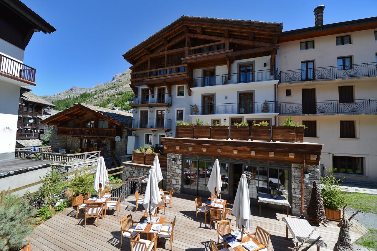 Hotel Maison De Famille Les 5 Freres 3*