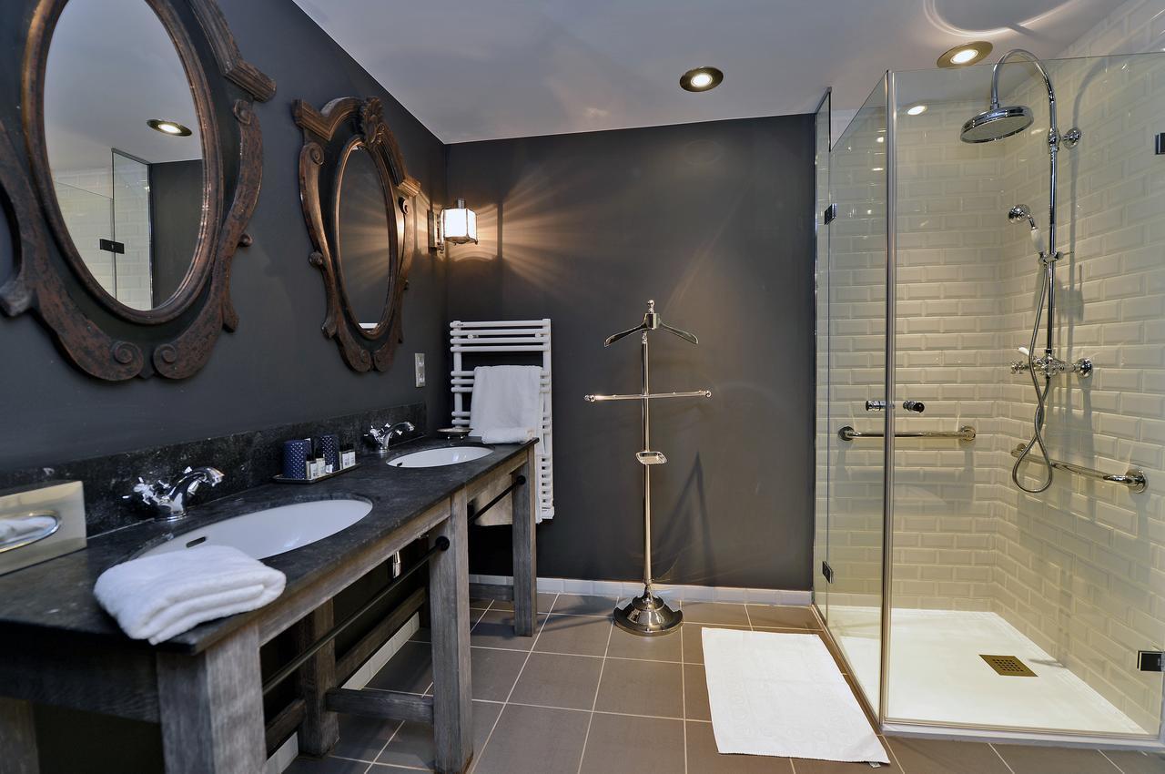 Maison De Famille Les 5 Freres Hotel